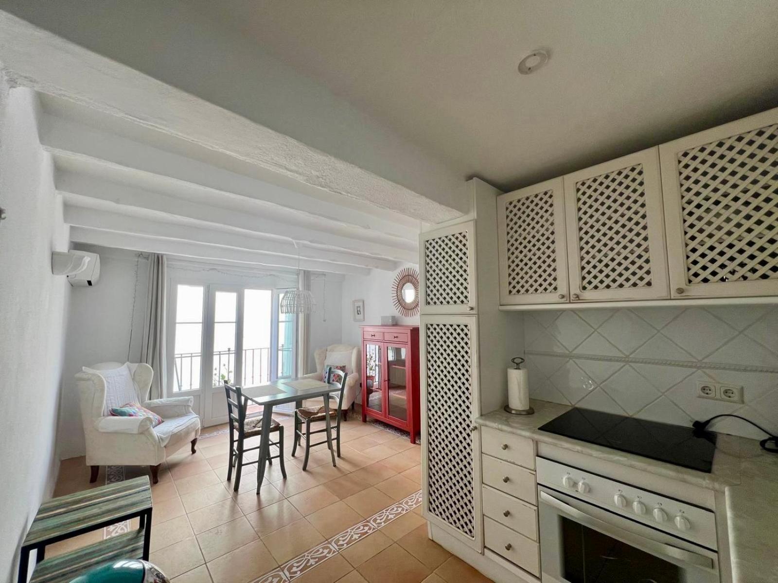 Villa Old Town House With Terrace à Marbellac Extérieur photo