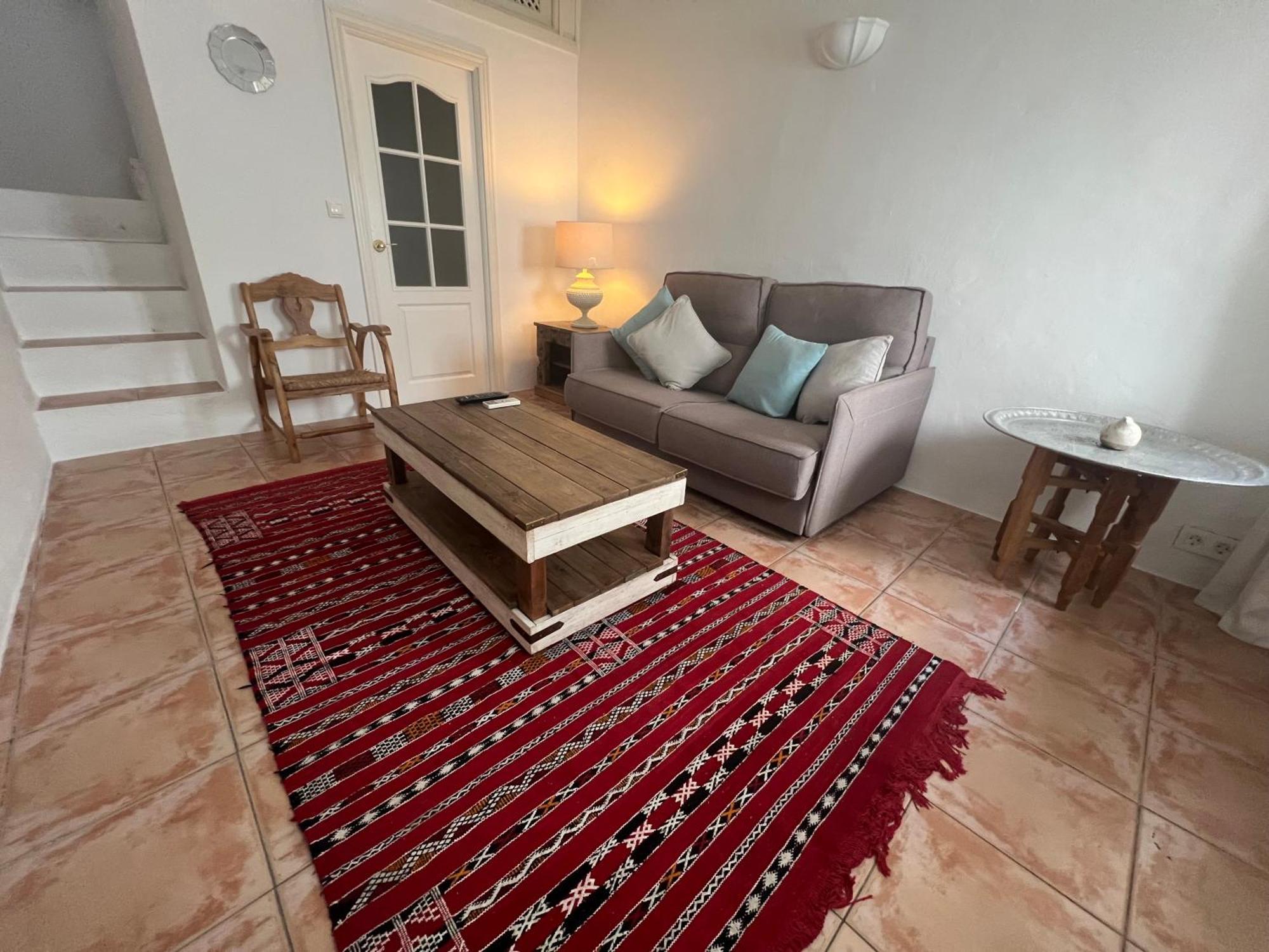 Villa Old Town House With Terrace à Marbellac Extérieur photo